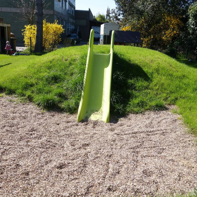 Außenbereich Rutsche